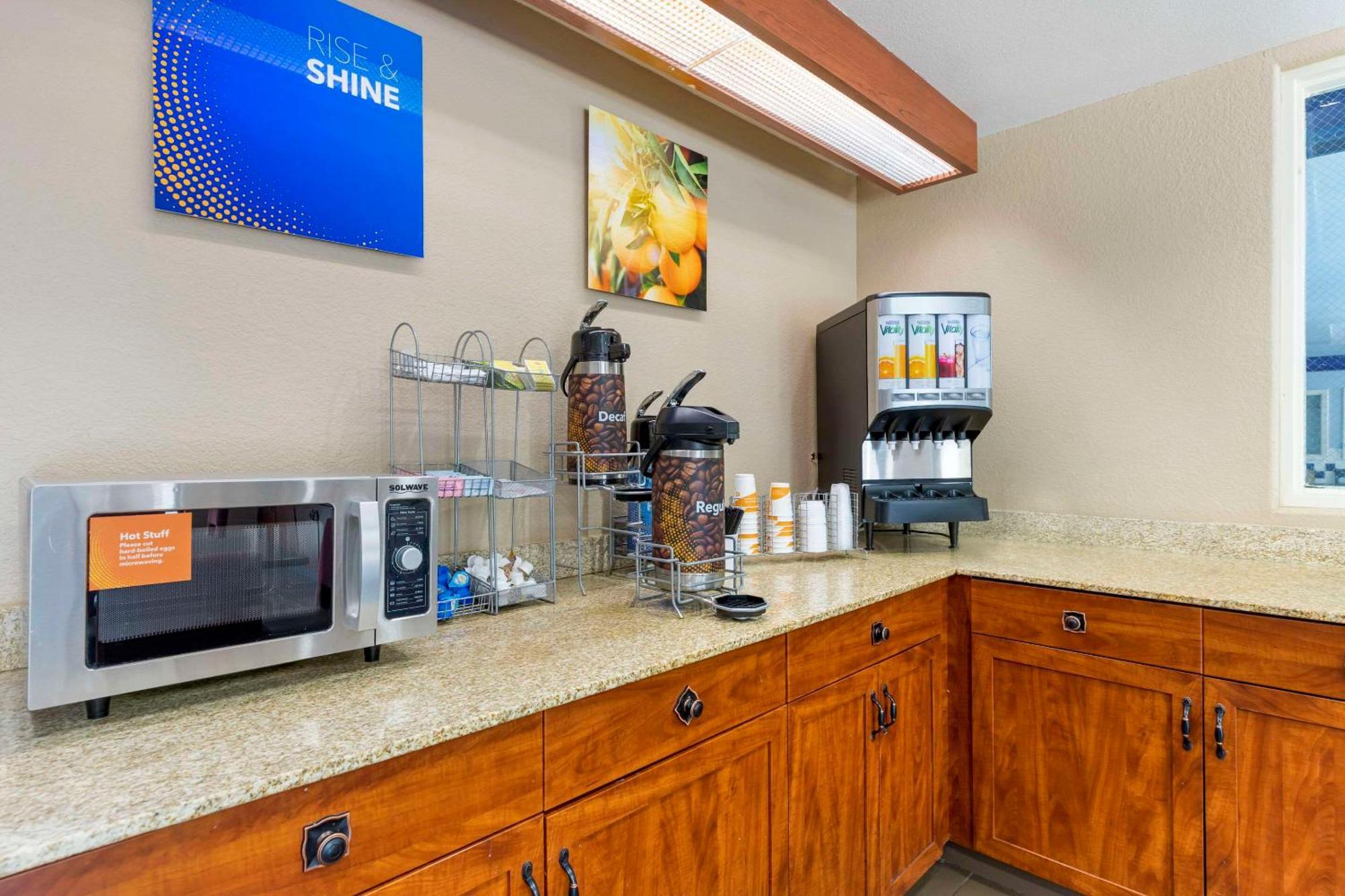 Comfort Suites Lakewood - Denver Zewnętrze zdjęcie
